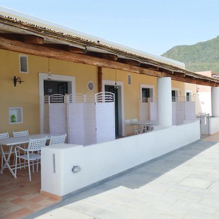 Orizzonte Relais Villa Leni Luaran gambar