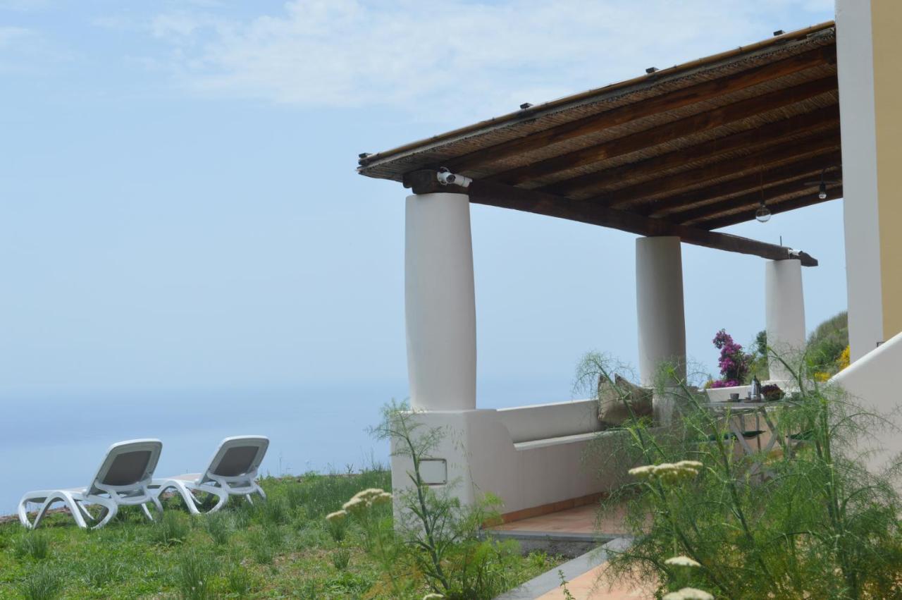 Orizzonte Relais Villa Leni Luaran gambar