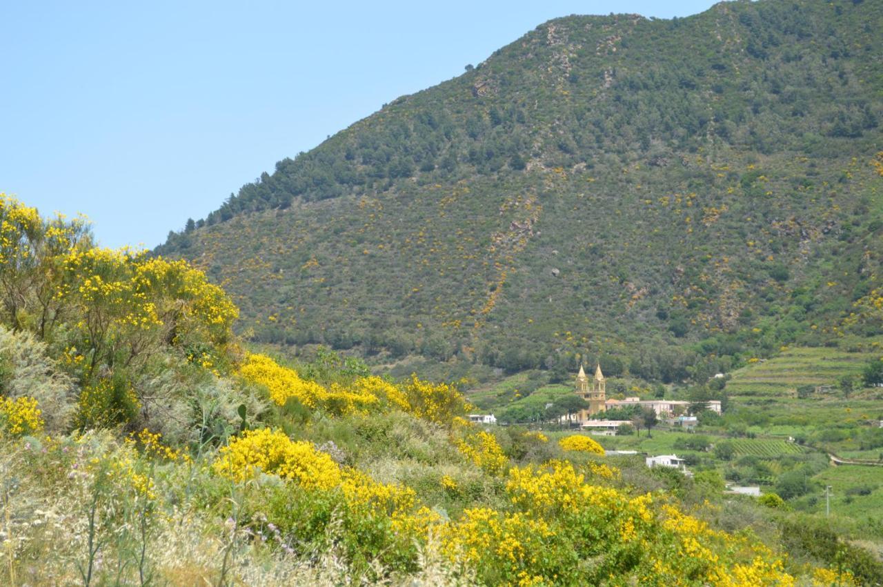 Orizzonte Relais Villa Leni Luaran gambar